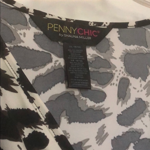 Animal print faux wrap dress - Picture 2 of 3